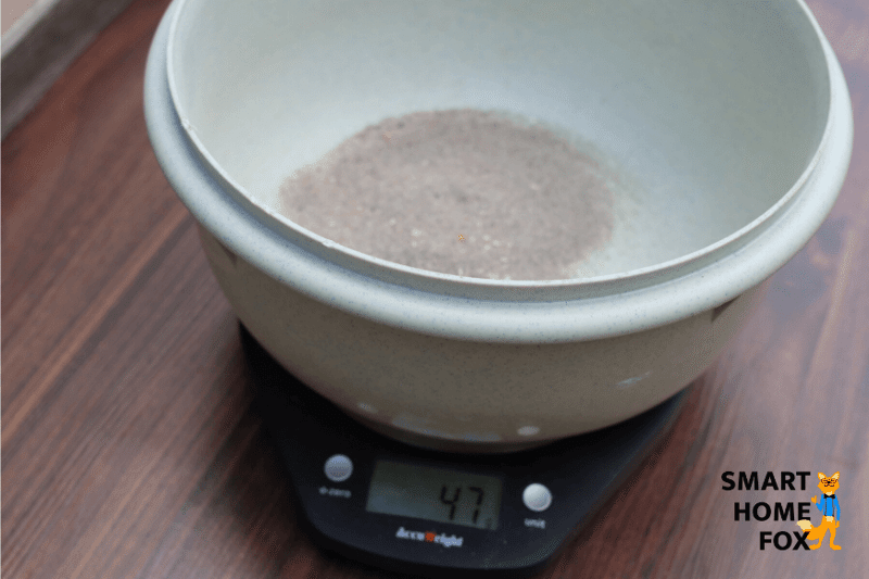 Roomba i7’s suction test result with sand on laminate flooring